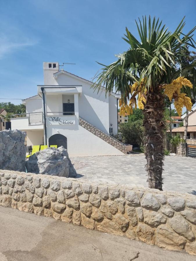 Villa Marta Porat  Buitenkant foto