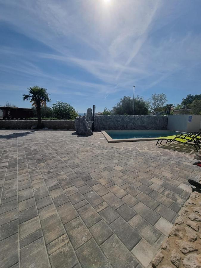 Villa Marta Porat  Buitenkant foto