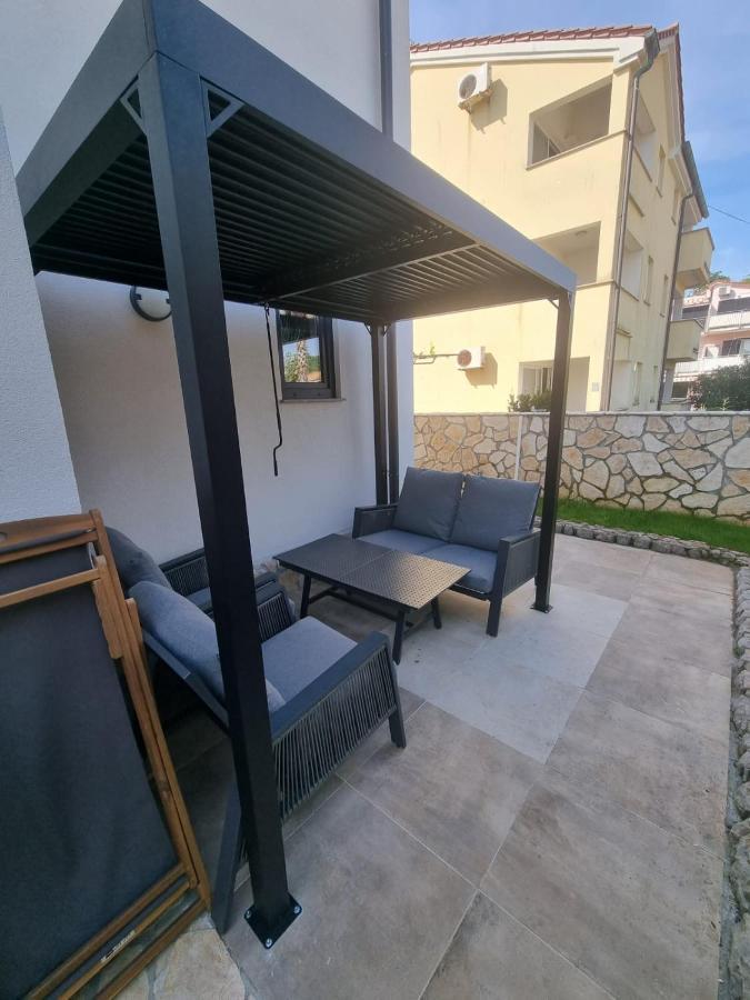 Villa Marta Porat  Buitenkant foto