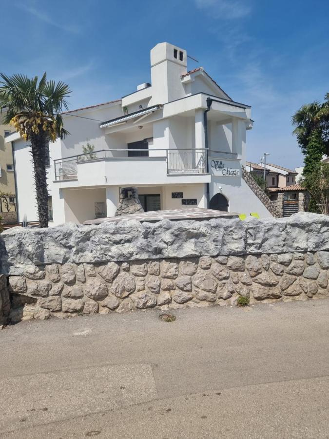 Villa Marta Porat  Buitenkant foto
