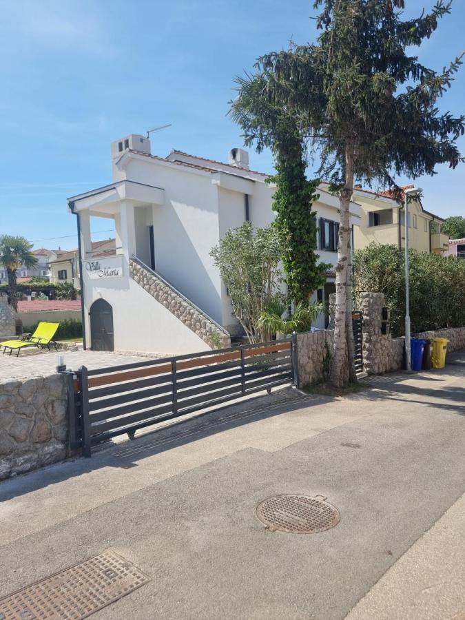 Villa Marta Porat  Buitenkant foto
