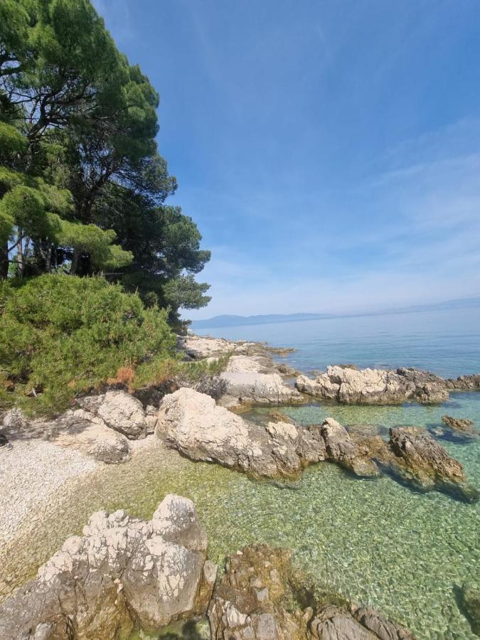 Villa Marta Porat  Buitenkant foto
