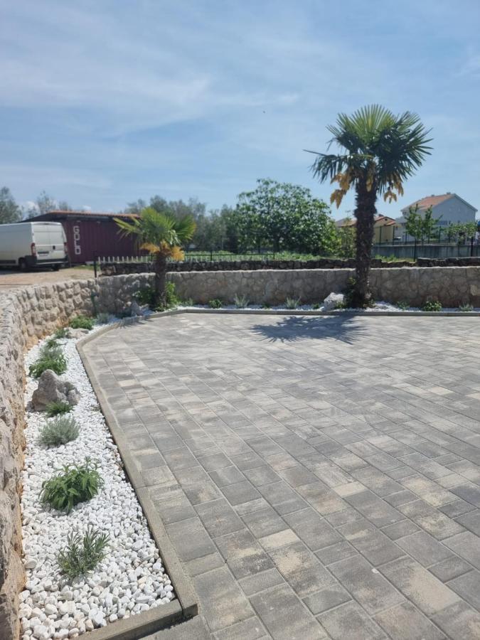 Villa Marta Porat  Buitenkant foto
